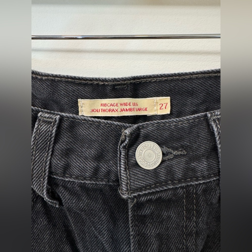 Levi's Ribcage Wide Leg Jeans - Picture 7 of 10